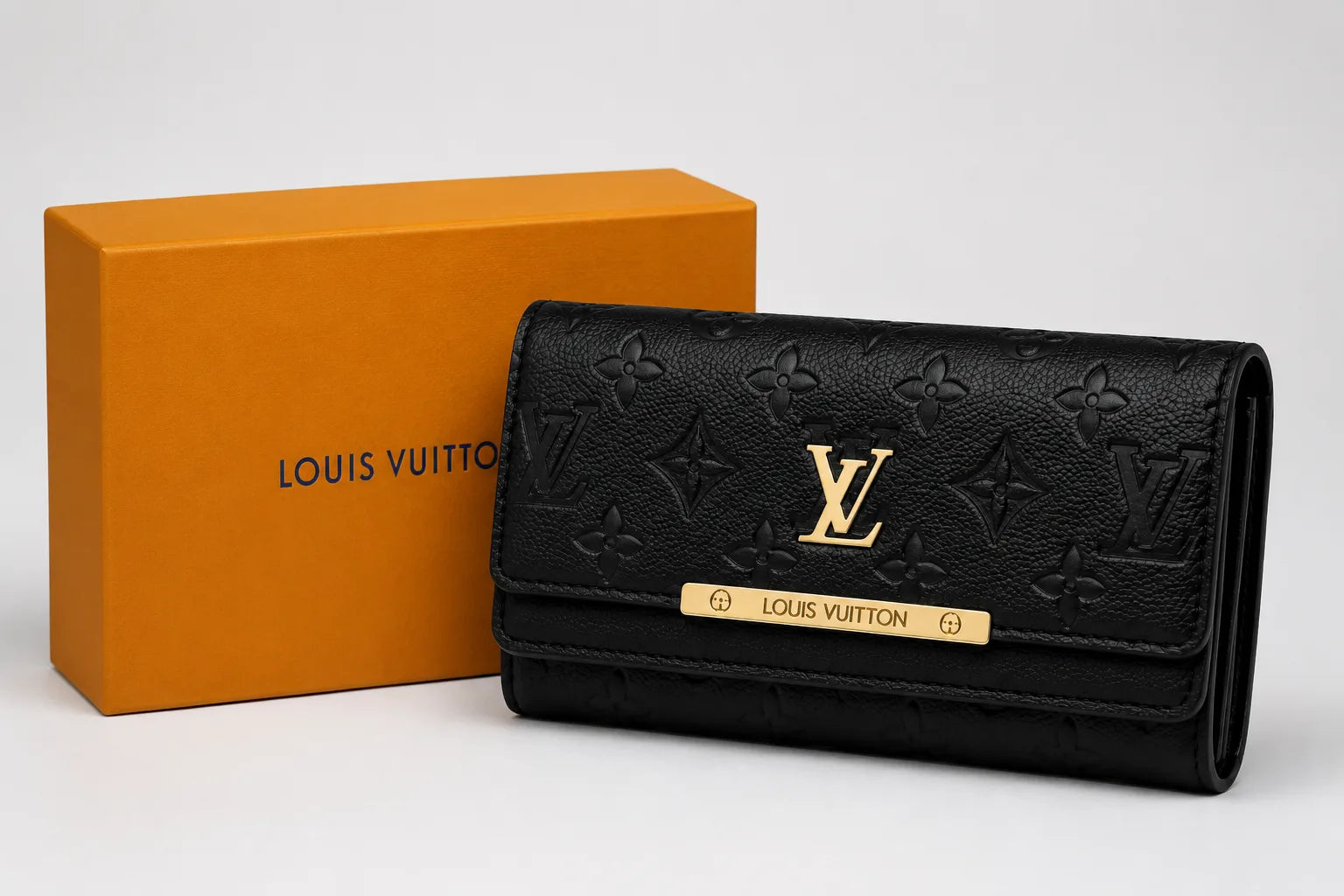 LV LOGO Flap Wallet