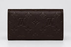 LV LOGO Flap Wallet