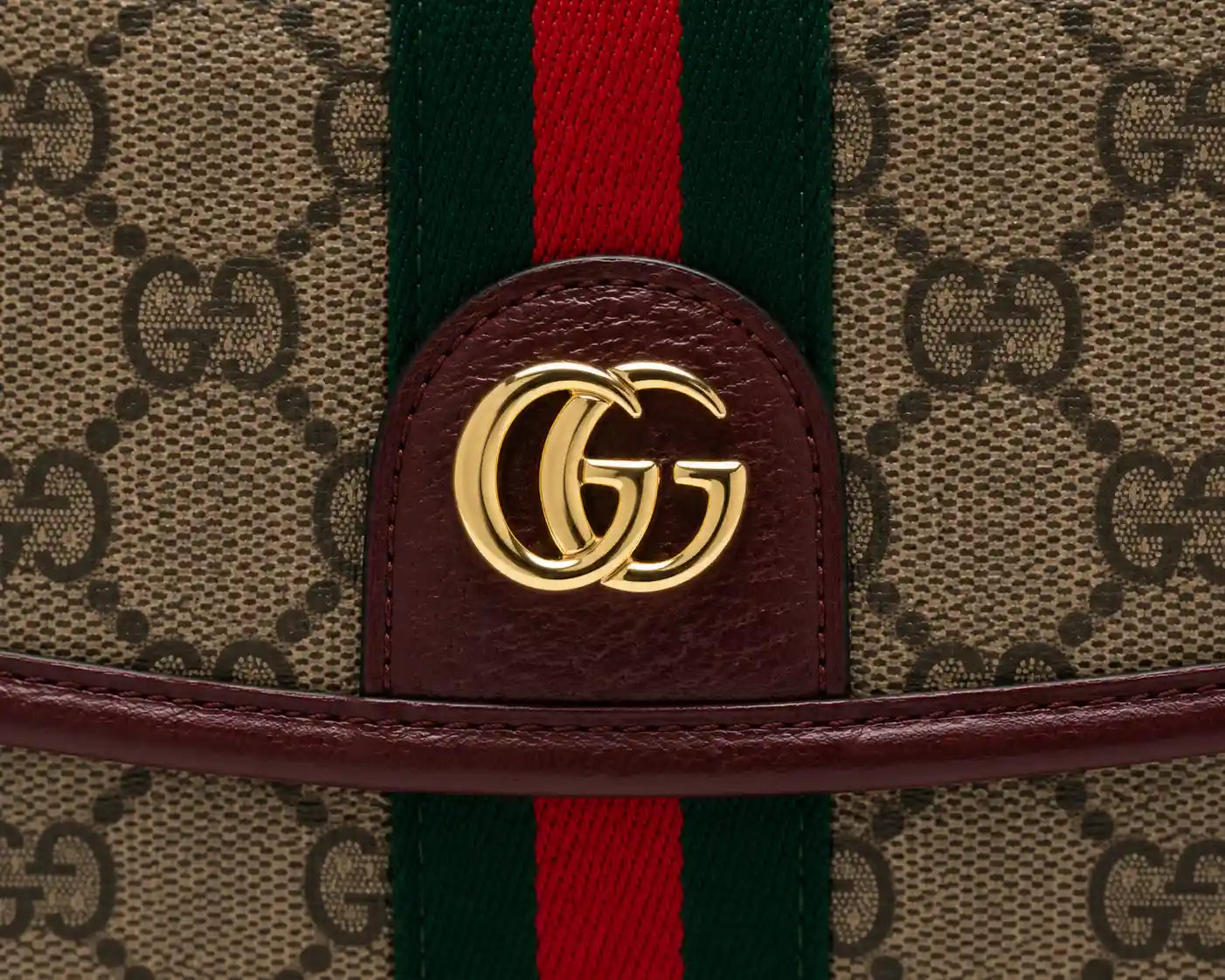 Gucci GG Supreme Canvas Bag